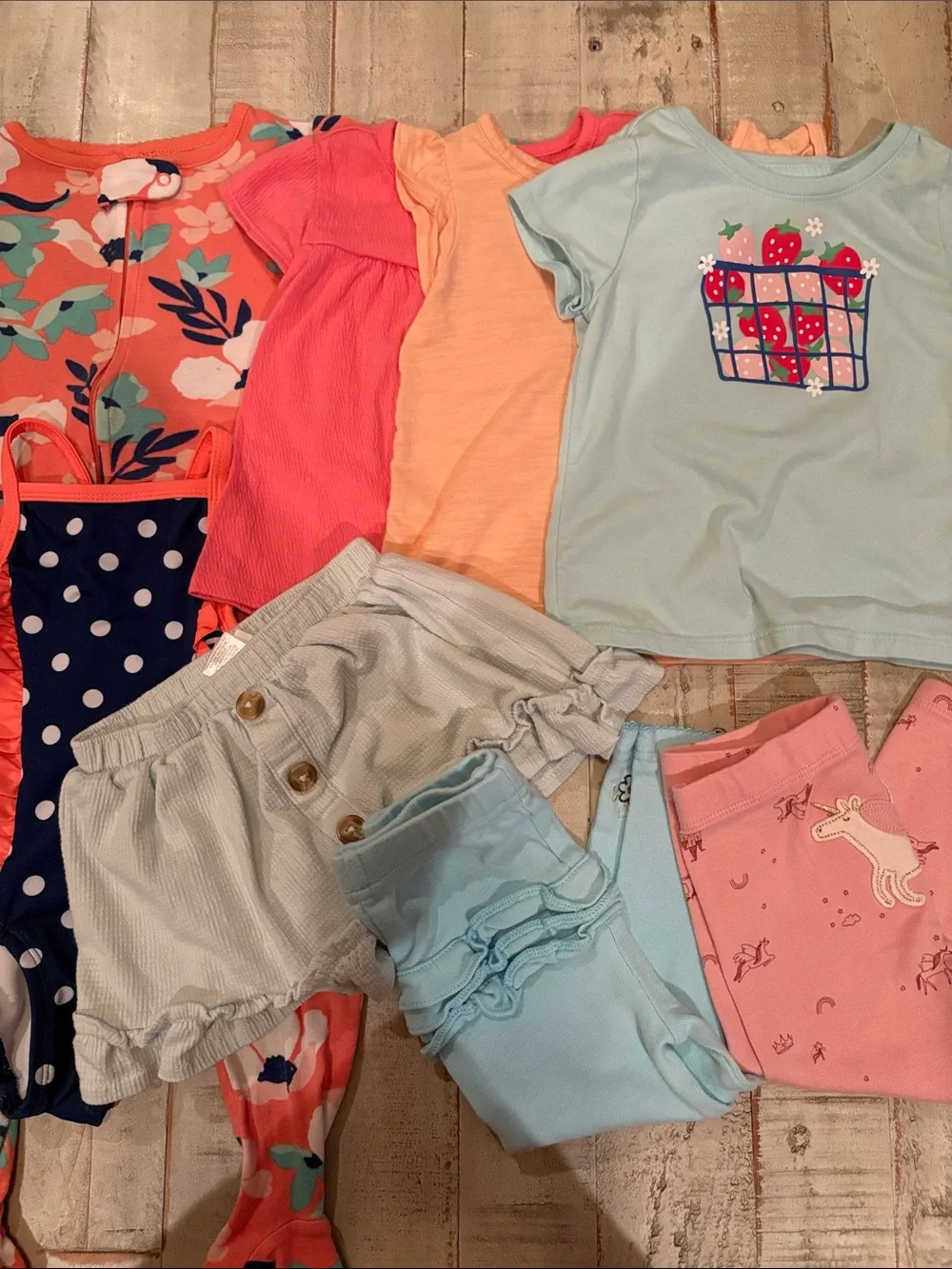 Carter’s 8 Piece 18 Month Baby Girl Bundle